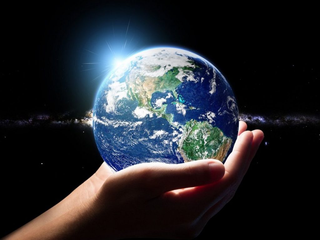 Giornata del Risparmio Energetico #milluminodimeno: l’Adoc ha stilato un utile decalogo di tutti gli interventi e le soluzioni per contenere le spese e gli sprechi energetici