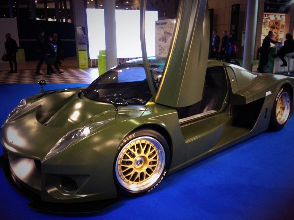 La supercar elettrica HiZEV realizzata da un consorzio che vede Picchio Spa come capofila e l’ENEA esce dai laboratori di ricerca ed è pronta per la pista