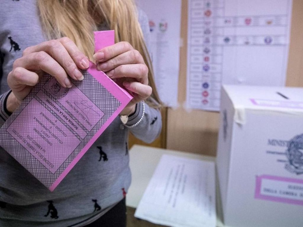 Il 20 e 21 settembre urne aperte per il referendum confermativo e le elezioni amministrative: protocollo Interno-Salute per la definizione delle precauzioni sanitarie ai seggi