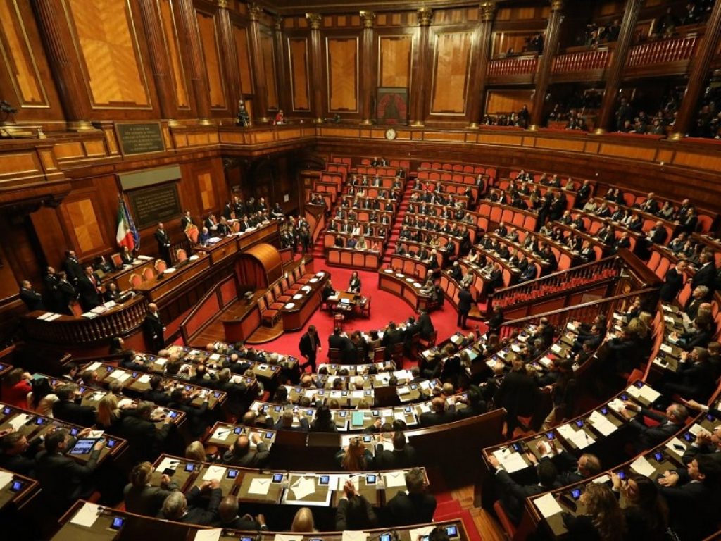 Il Senato approva la mozione per la cittadinanza italiana a Patrick Zaki: il testo è stato approvato con 208 voti favorevoli, zero contrari e 33 astenuti