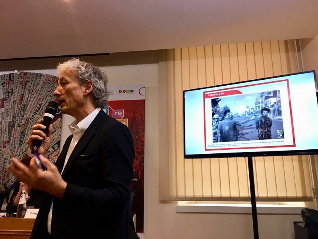 Dreamers. 1968: come eravamo, come saremo è la grande mostra fotografica e multimediale che racconta il Sessantotto e che sarà allestita al Museo di Roma in Trastevere dal 5 maggio al 2 settembre 2018.