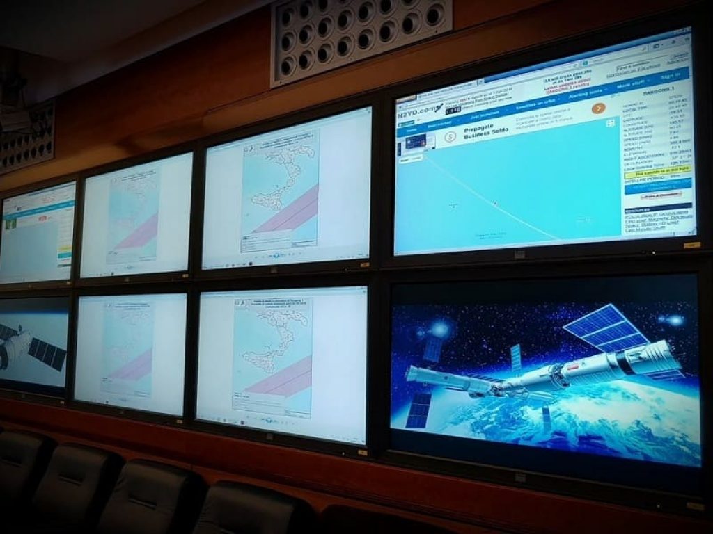 La stazione spaziale cinese Tiangong-1 ha impattato sulla Terra ed è caduta nell'Oceano Pacifico, senza nessun coinvolgimento dell'Italia. Gli ultimi aggiornamenti dell'Agenzia Spaziale Italiana