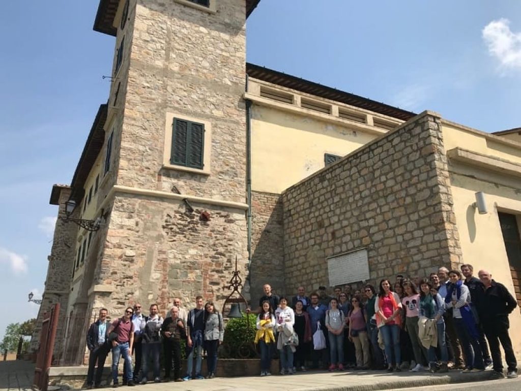 Era l’8 maggio 1818 e Francesco Larderel, poi diventato Conte de Larderel, dava inizio all’attività geotermica per usi chimici che di fatto aprì l’era industriale della geotermia