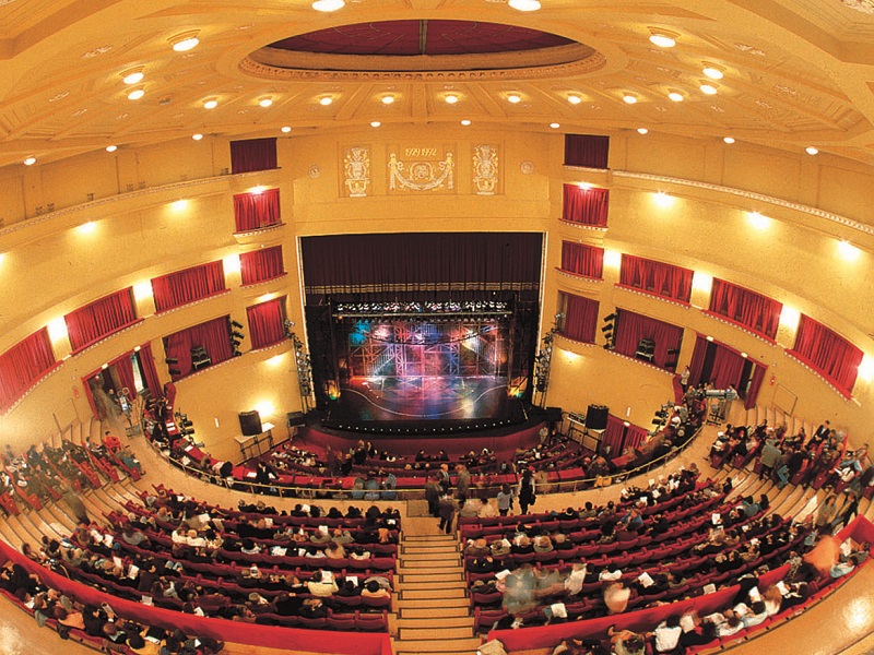 Al Teatro Augusteo di Napoli, da venerdì 5 a domenica 7 ottobre, sarà in scena lo spettacolo “1861 la brutale verità”: in scena  la storia del periodo pre e post unitario italiano