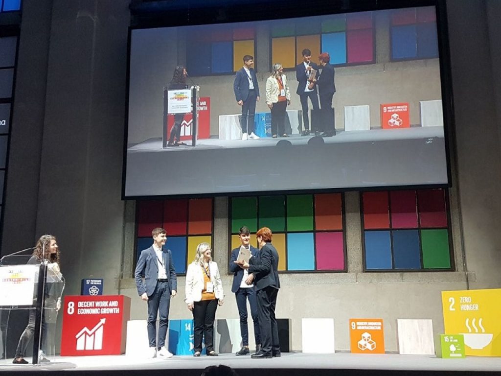 Concorso “Facciamo 17 goal. Trasformare il nostro mondo: l’Agenda 2030 per lo sviluppo sostenibile”. A Torino premiate le scuole vincitrici