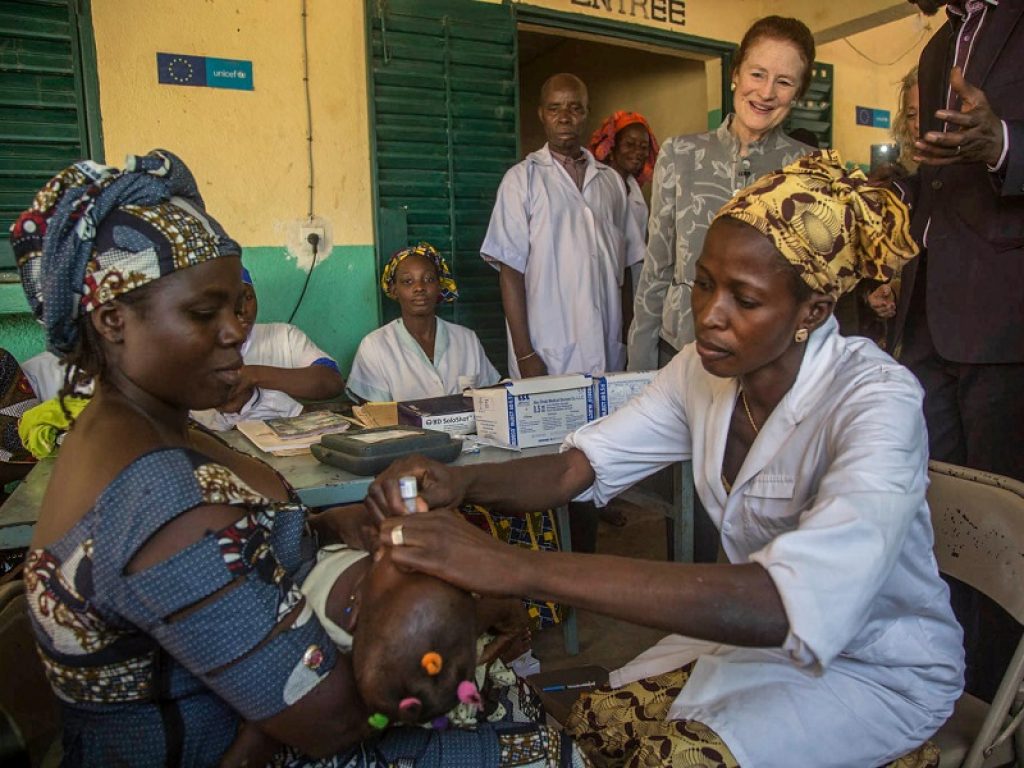 Appello del Direttore generale UNICEF Henrietta H. Fore nella sua prima missione sul campo in Mali. Nel Paese oltre 850.000 bambini sotto i cinque anni sono a rischio di malnutrizione acuta
