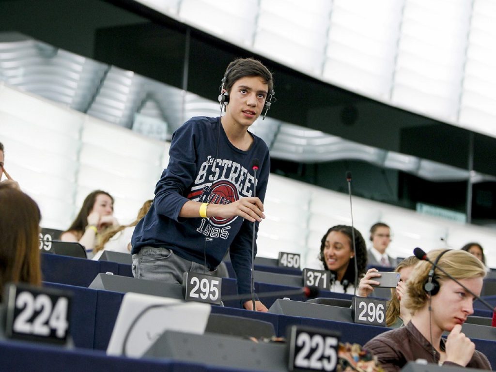 A meno di un anno dalle elezioni europee 8.000 giovani si sono incontrati al Parlamento europeo per EYE 2018 (#EYE2018): due giorni di idee e dibattiti