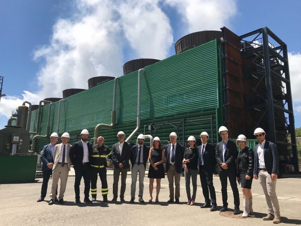 È stata inaugurata questa mattina la nuova Officina della Cooperativa giovanile del Lavoro che ha ufficialmente avviato l’attività nel territorio comunale di Arcidosso, sul Monte Amiata