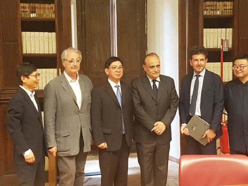 Firmato il patto tra Mibact e China Economic Daily: sulla testata cinese reportage dall'Italia per promuovere il nostro patrimonio culturale