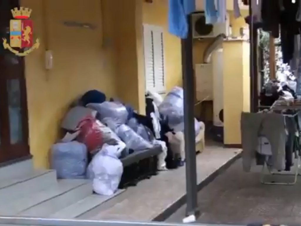 Blitz della Polizia: arrestati 6 responsabili di Onlus che gestivano Centri di accoglienza straordinaria a Fondi. Sono accusati di falso,truffa, frode in pubbliche forniture e maltrattamento dei migranti
