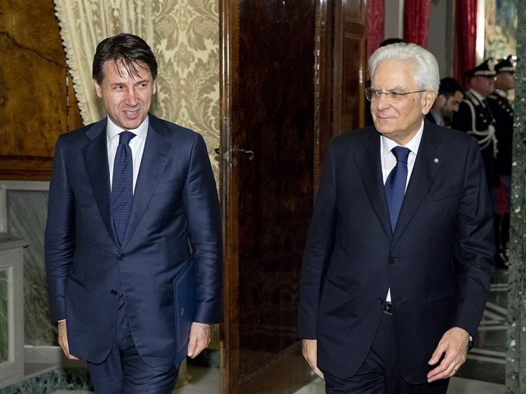 Il Presidente della Repubblica Sergio Mattarella con il Prof. Giuseppe Conte, nuovo premier