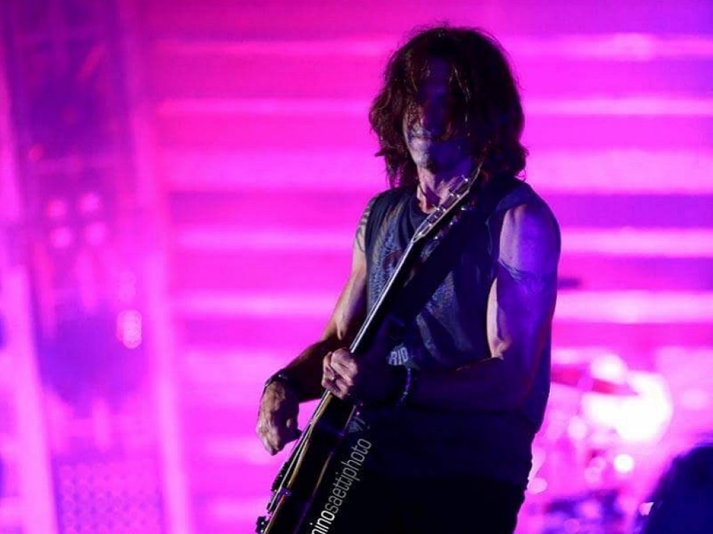 Il chitarrista e cantautore californiano Stef Burns in trio con Claudio Golinelli e Juan van Emmerloot: The Italian Job Tour dal 6 luglio lungo lo Stivale