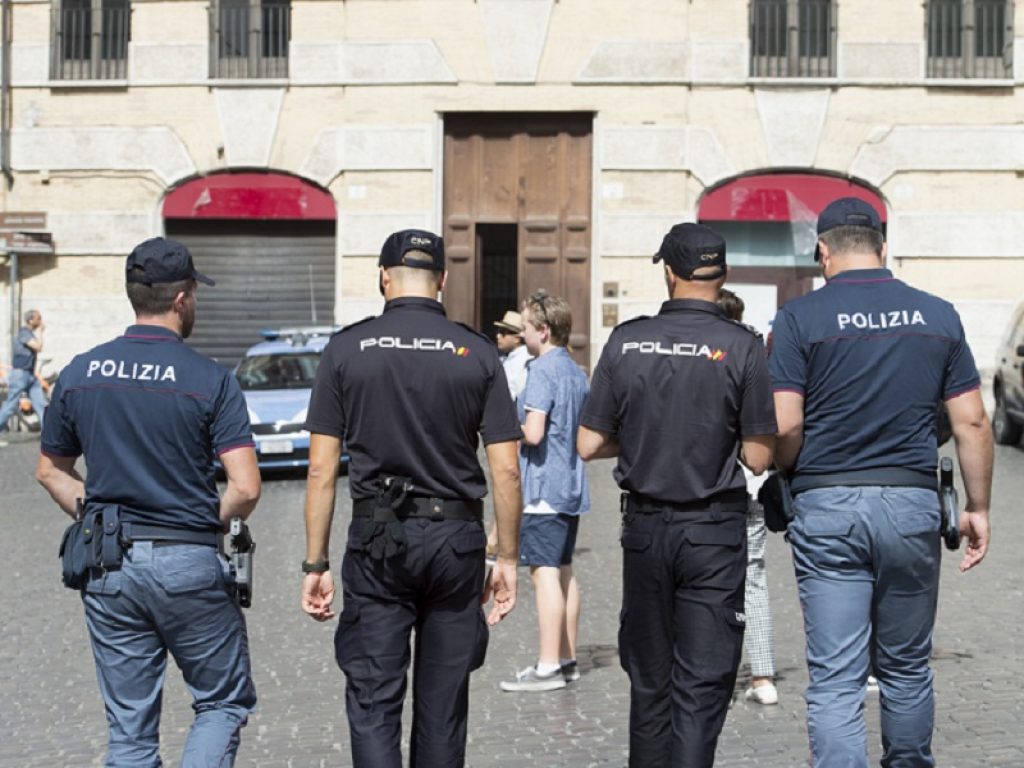 Riparte il progetto "Turismo sicuro 2018": per il quinto anno pattuglie congiunte delle forse di polizia italiane e spagnole per le strade di Roma e Firenze