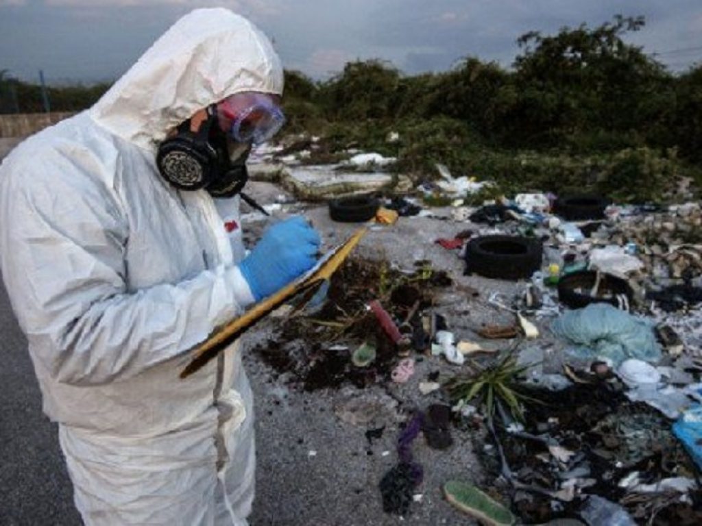 Dal Lazio alla Calabria bonificate altre sette discariche abusive: l'Italia eviterà 13 milioni di euro di multa dalla Commissione europea