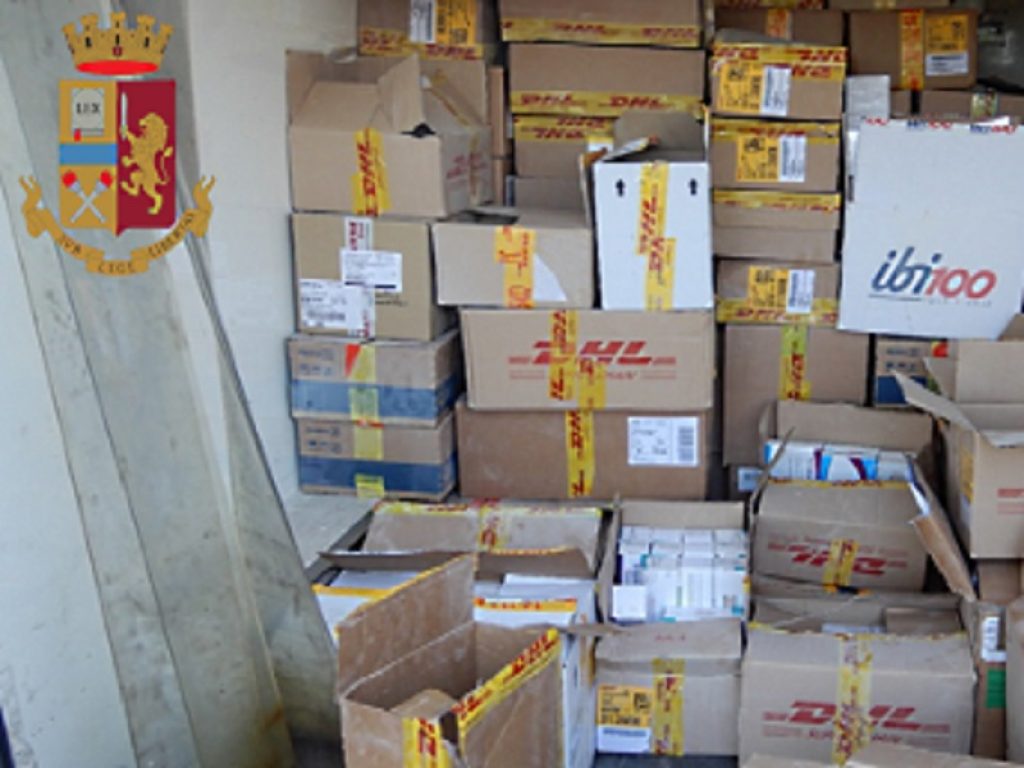 Carico di medicinali salvavita del valore di 900 mila euro rubati lo scorso 4 luglio in Puglia e recuperati dalla Polizia. L'Aifa aveva lanciato un allarme