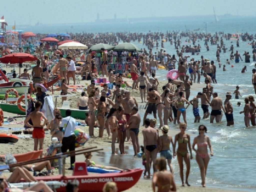 Tutti in vacanza: la settimana di Ferragosto l’Italia è sold-out. Tra le mete più richieste Cavallino-Treporti, il Cilento e il Salento