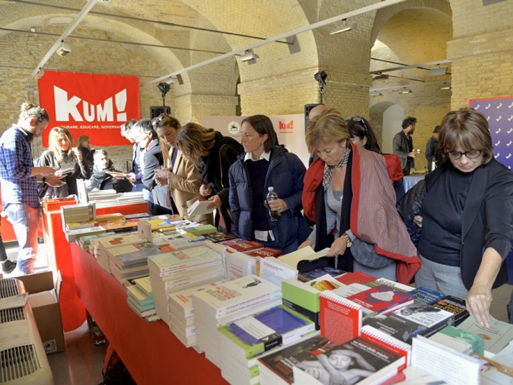 Ancona dal 19 al 21 ottobre ospita la seconda edizione del Festival KUM!: un luogo aperto di riflessione, finora assente in Italia, sul tema della cura e delle sue diverse pratiche
