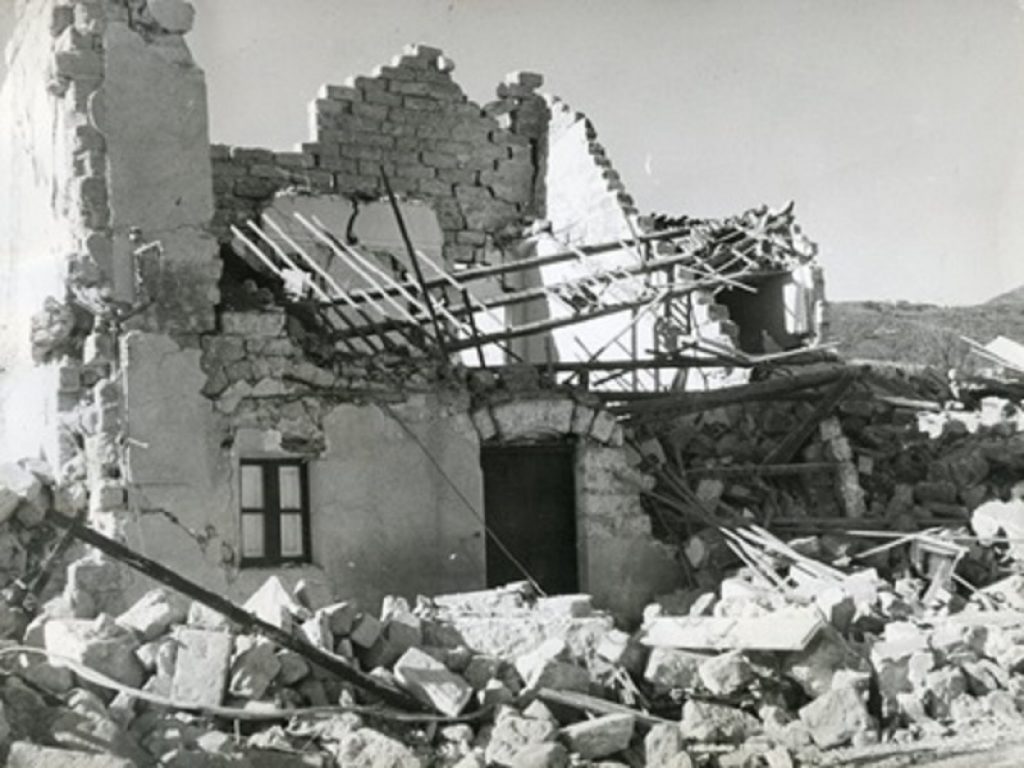 La Valle del Belice prima e dopo il terremoto del 15 gennaio del 1968, per raccontare, attraverso le immagini, l'impatto che questa tragedia ha avuto in quei luoghi fino a oggi. La mostra Paesaggi Sismici - Il Belice a 50 anni dal terremoto, allestita dall'INGV, sarà inaugurata il prossimo 12 settembre a Catania