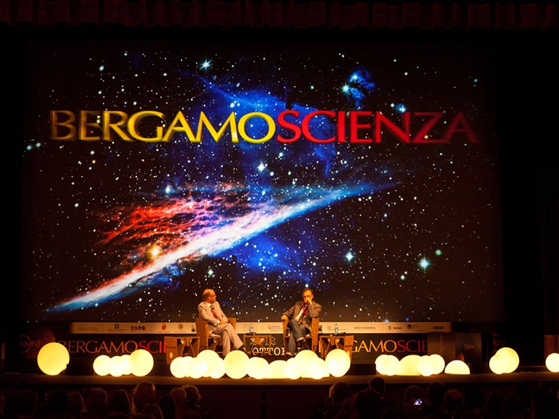 BergamoScienza: un'inaugurazione con cinque premi Nobel per la XVIII edizione (3-18 ottobre) e la prima volta di Elizabeth Blackburn