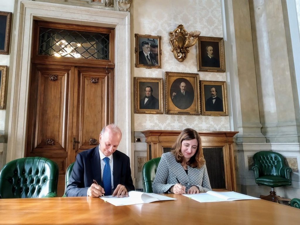 Miur e Autorità garante per l’infanzia e l’adolescenza firmano un Protocollo d’intesa che punta a promuovere la diffusione della cultura della legalità e l’educazione a un uso consapevole del digitale e dei social