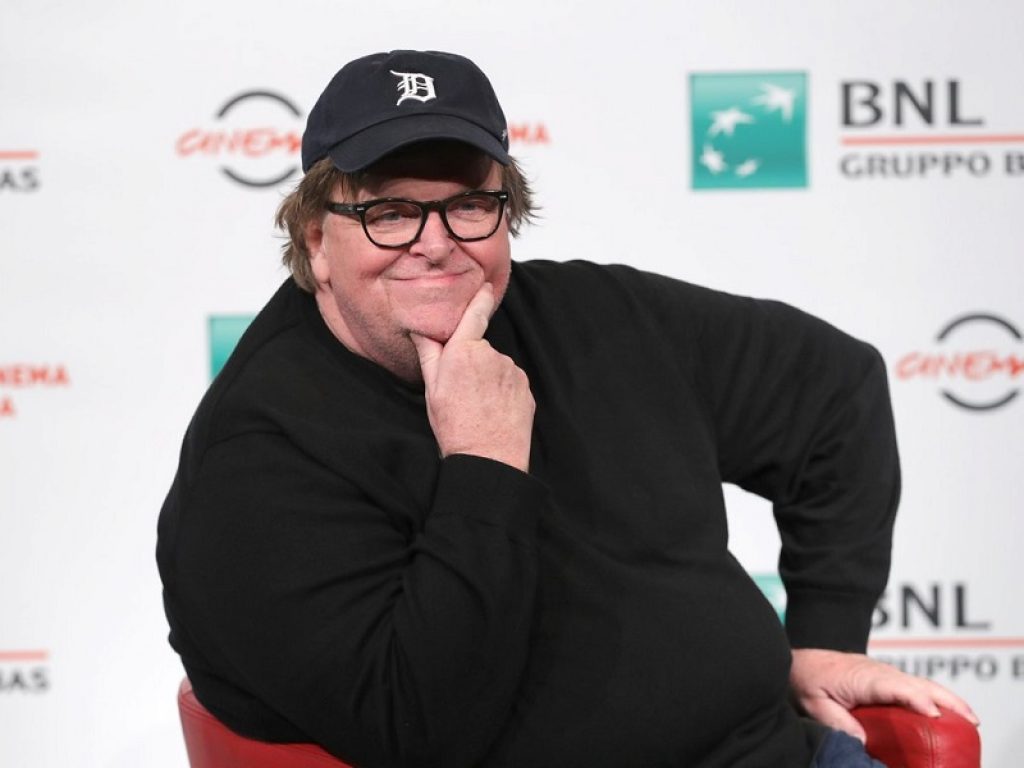 Il Codacons contro la Festa del cinema di Roma: decine di mail di protesta per la proiezione del film di Michael Moore