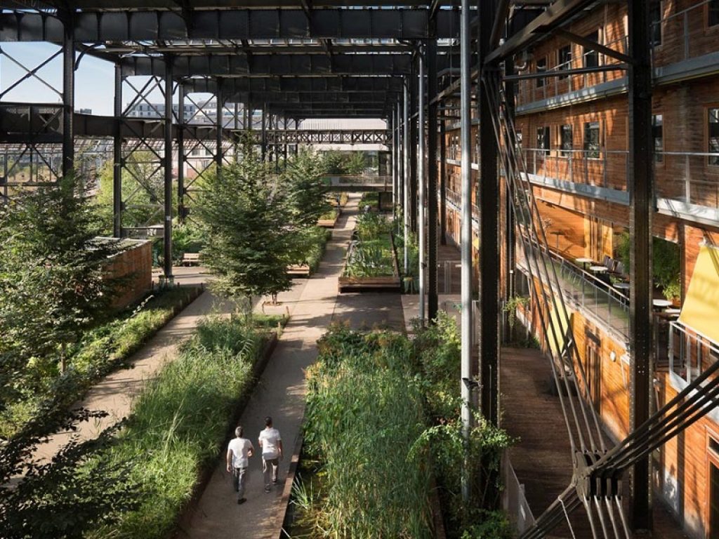 Il Museo del Paesaggio di Verbania ospita, dal 17 novembre al 6 gennaio, una mostra multimediale che raccoglie tutti i progetti presentati in concorso alla 10ma edizione della Biennale di Barcellona