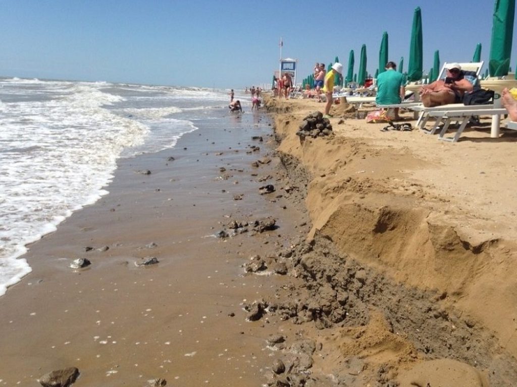 Scienziati in campo contro il rischio erosione delle coste italiane: sensori ad alta risoluzione, algoritmi e tecnologie di telerilevamento tra gli strumenti utilizzati