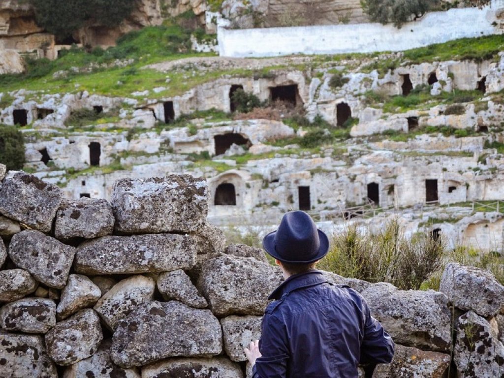 Antichi mestieri e ambiente, Cifa lancia un appello: “Proteggere gli oltre 10mila chilometri di muri a secco in tutta Italia”