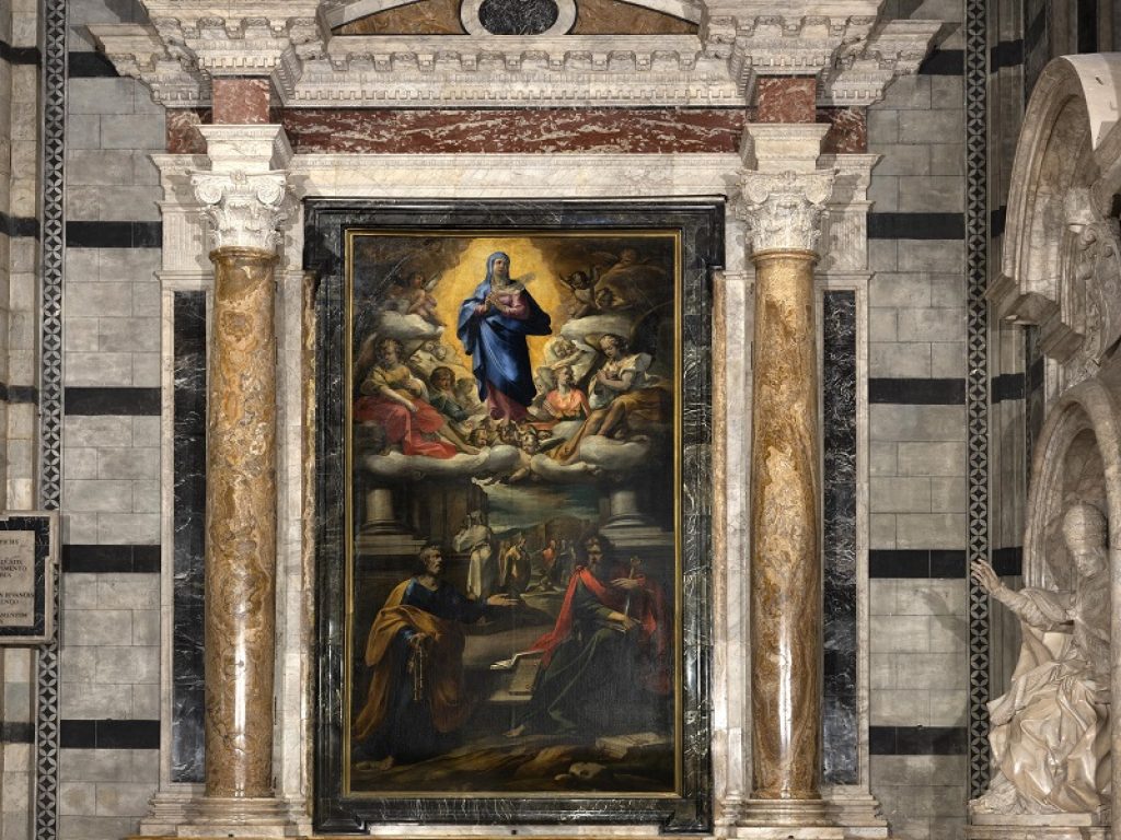 Conclusi i lavori di restauro dell’Altare dei Santi Pietro e Paolo, posto nella navata sinistra della Cattedrale di Siena