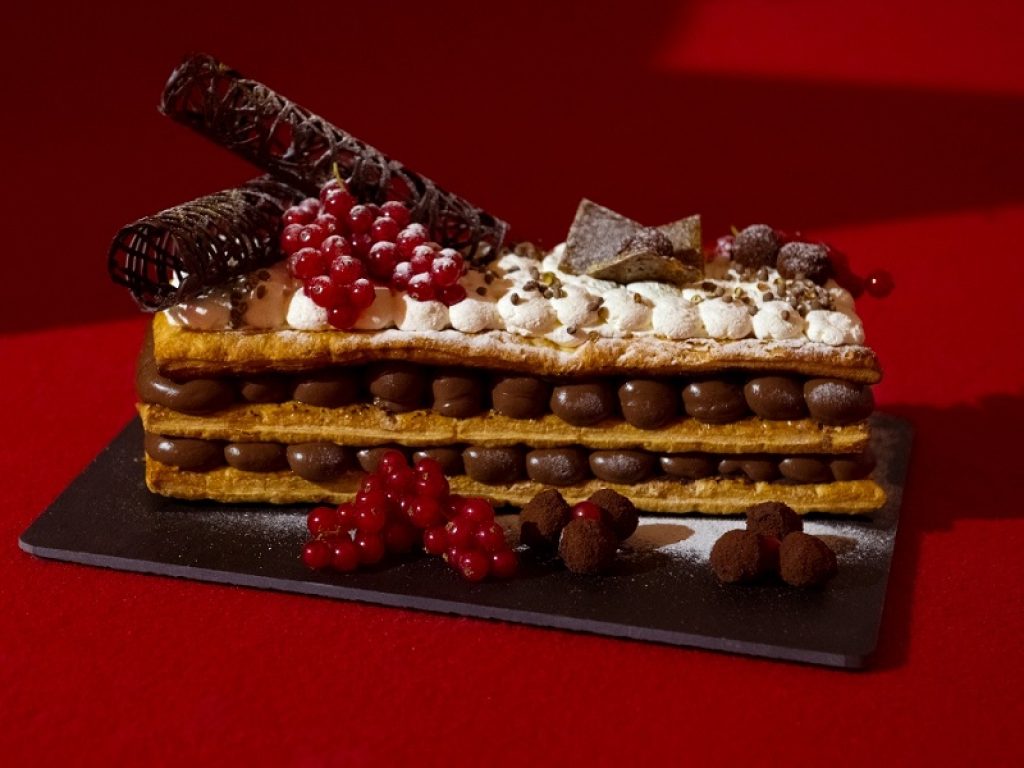 Si chiama “Dolce della Fortuna” la ricetta ideata dal Maestro Alberto Farinelli che unisce tre eccellenze del territorio umbro: il cioccolato Perugina, le lenticchie di Castelluccio e il Tartufo nero di Norcia