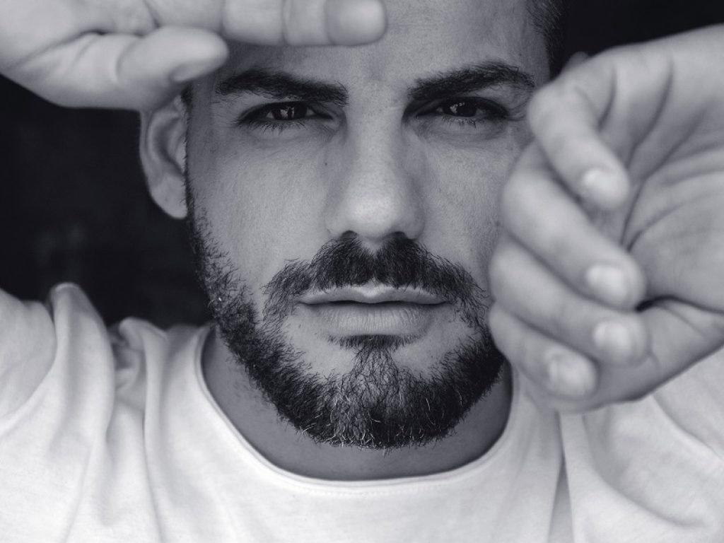 Esce Oye Bonita, il nuovo singolo di Mauricio Rivera distribuito in tutto il mondo da Universal Spain in collaborazione con il cantante italiano Mirko Oliva