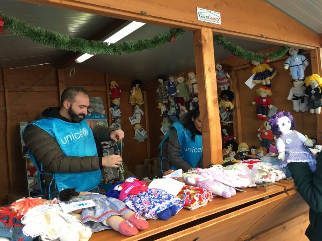 Nei prossimi giorni sarà possibile adottare una Pigotta Unicef, la bambola di pezza che salva i bambini più vulnerabili, in tante piazze italiane