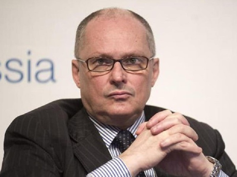 Covid, il consulente del ministro della Salute Ricciardi: “In futuro dovremo vaccinarci di nuovo tutti, sarà come per l’influenza”