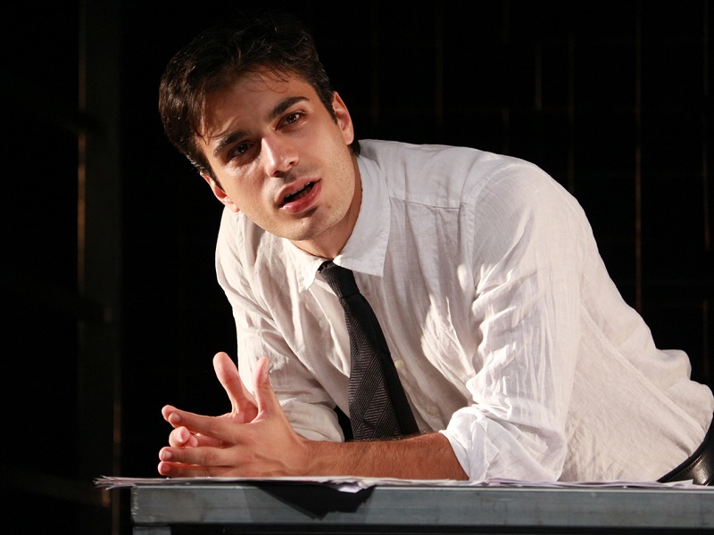 Da giovedì 31 gennaio fino a domenica 3 febbraio all'OFF/OFF Theatre è di scena Condannato a Morte, lo spettacolo presentato da Ingranaggi e realizzato con il patrocinio di Amnesty International Italia