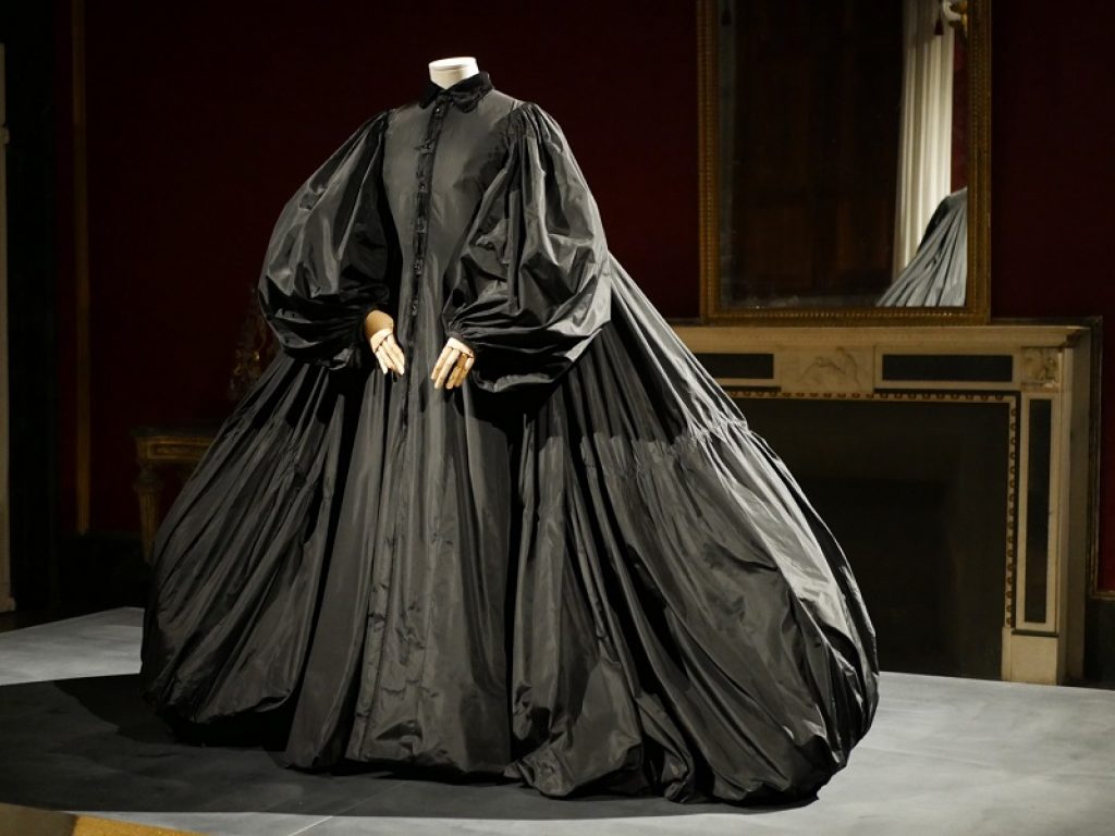 La mostra Animalia Fashion sarà visitabile a partire da domani al Museo della Moda e del Costume di Palazzo Pitti a Firenze