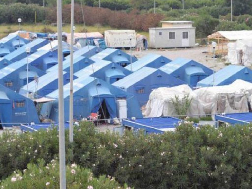 Tavolo in prefettura a Reggio Calabria sulla situazione degli ospiti della tendopoli di San Ferdinando: allo studio anche incentivi per gli affitti
