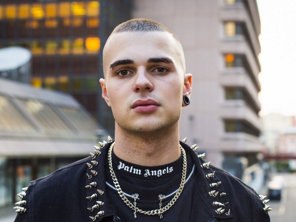 La trap di Nashley, nome d'arte del vicentino Nashley Rodeghiero, arriva in tour nei club italiani