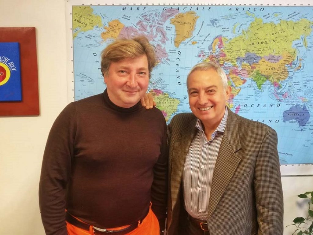 Firmato oggi un accordo tra Adoc e l'associazione A Plastic Planet che uniscono le forze per ridurre l’uso della plastica