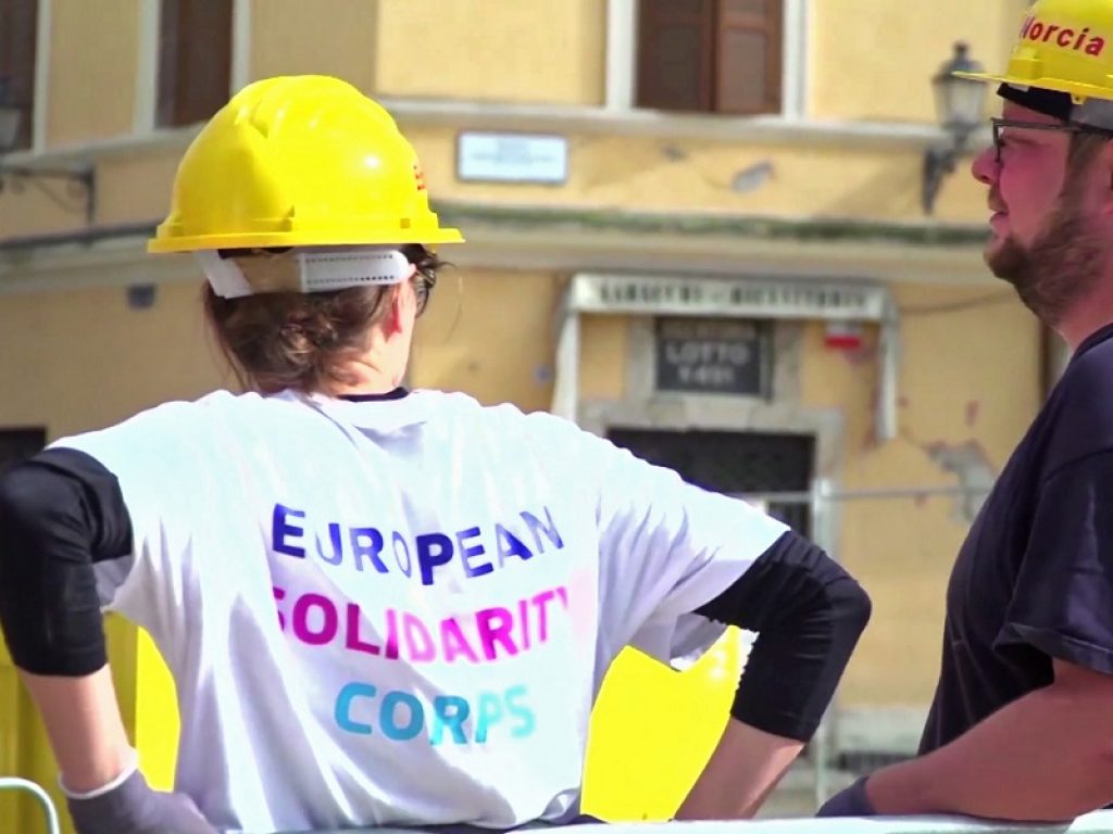 La Commissione per la cultura e l'educazione ha approvato le nuove priorità per il Corpo europeo di solidarietà per il periodo 2021-2027: ecco cosa cambia