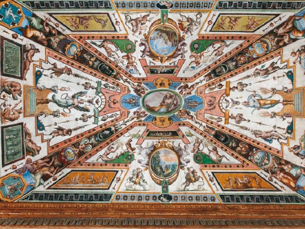Tutti i mostri dei soffitti degli Uffizi: un libro racconta per la prima volta le ‘grottesche’, gli affreschi con personaggi fantasy dipinti sulle campate della Galleria