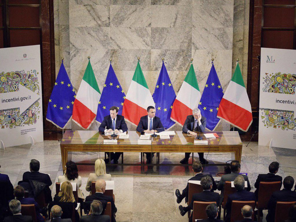 Il Ministro dello Sviluppo economico Luigi Di Maio ha presentato il nuovo progetto dedicato agli incentivi alle imprese. Online il sito www.incentivi.gov.it