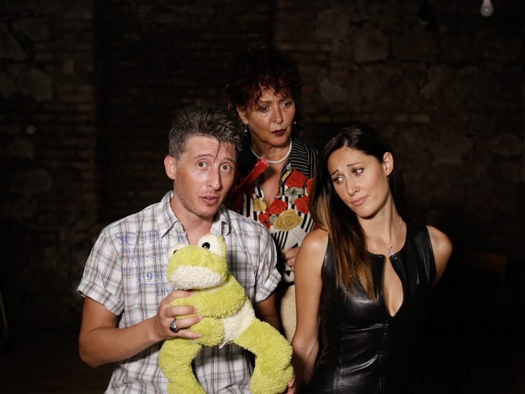 Dal 4 al 7 aprile il palcoscenico del Teatro Marconi accoglie "40 mq", il nuovo spettacolo scritto e diretto da Emiliano De Martino