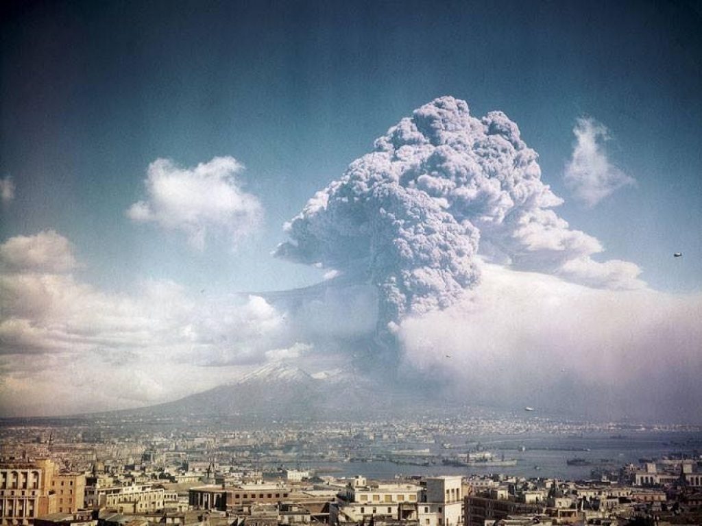 Il 18 marzo di 75 anni fa, l'ultima eruzione del Vesuvio che segna la transizione del vulcano a uno stato di quiescenza caratterizzato da attività fumarolica e bassa sismicità