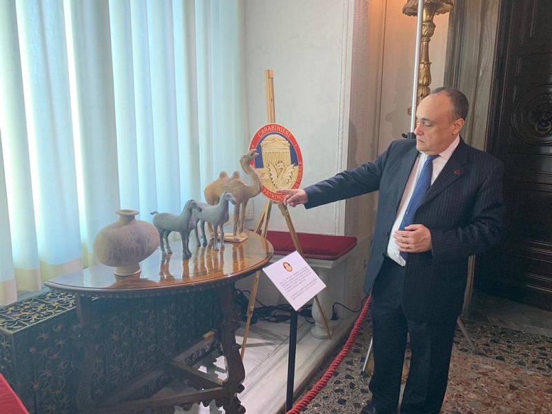 Il Ministro dei beni culturali Bonisoli ha siglato memorandum con la Cina per la lotta al traffico illecito e al mercato nero e per la valorizzazione di 107 siti Unesco