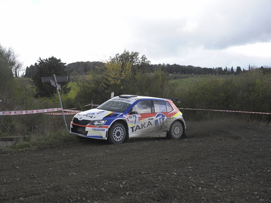 Rally: a Volterra Giacomo Costenaro e Justin Bardin trionfano per la seconda volta consecutiva nel Liburna Terra con la loro Skoda Fabia R5