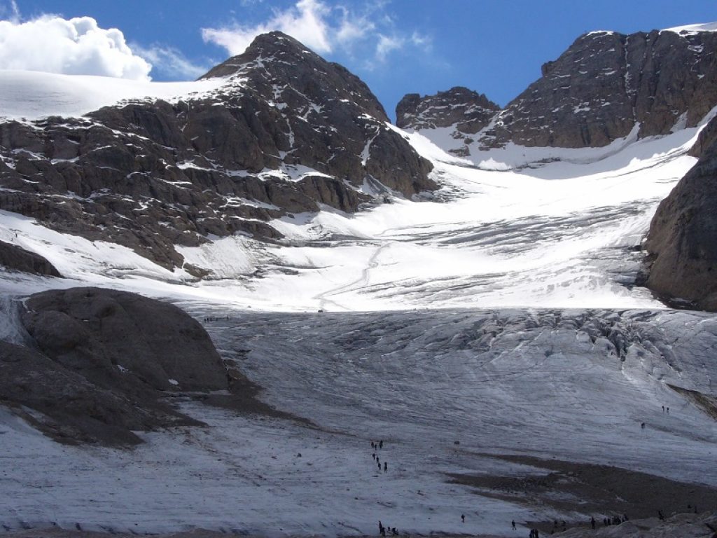 Nuovo studio del Cnr stima una forte riduzione di lunghezza, entro il 2100, dei ghiacciai delle Alpi dei Tauri occidentali