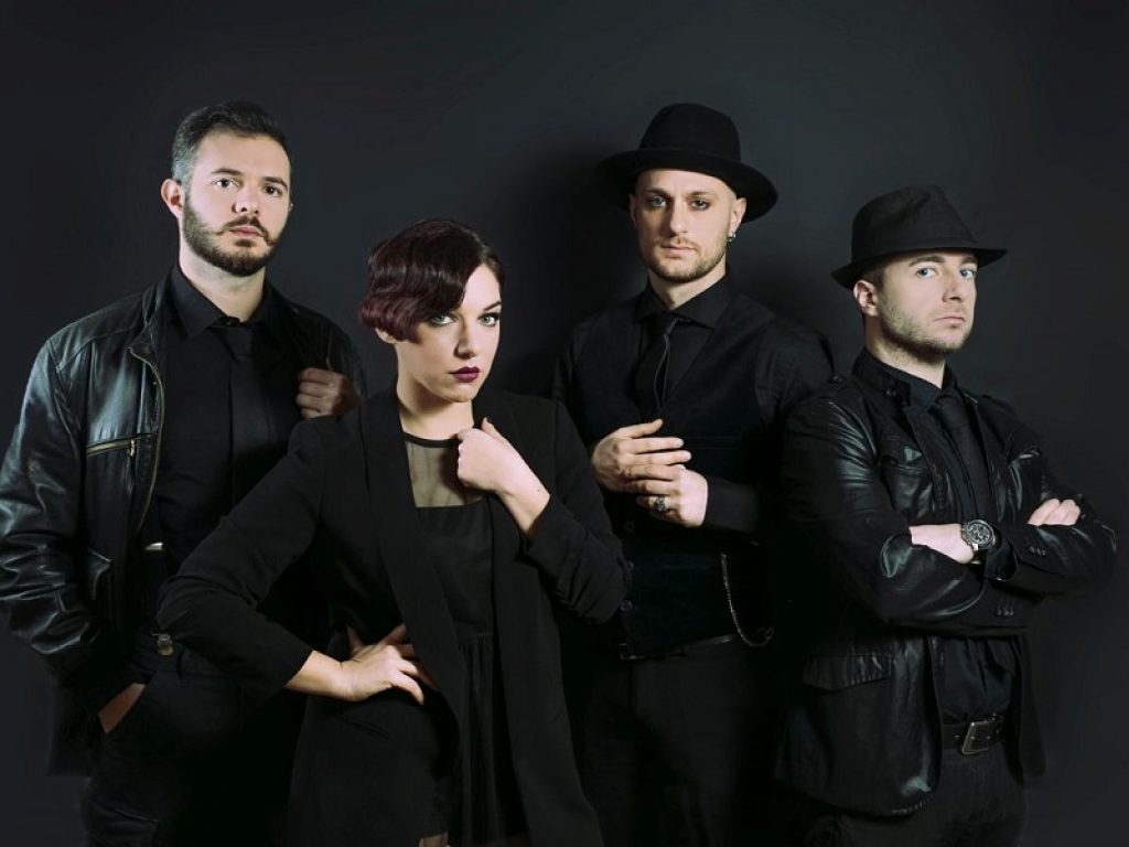 Il 3 maggio parte da Toronto il tour di 10 date negli Stati Uniti e Canada degli Swingrowers. Saranno unici ospiti italiani al "Lighting In A Bottle Festival" (Central California)