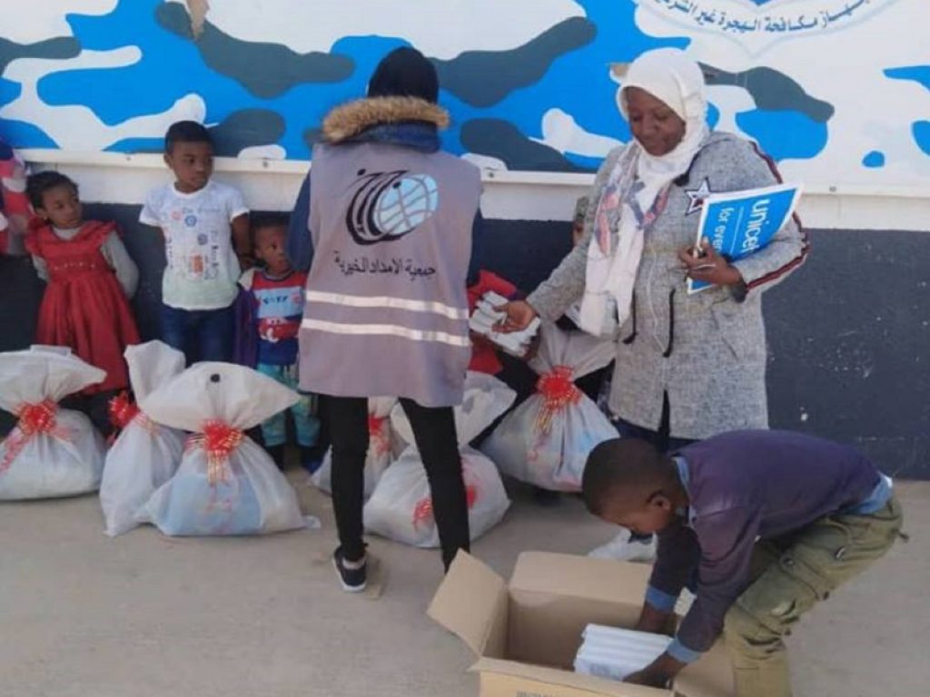 Mentre il conflitto in Libia aumenta di intensità, l'UNICEF continua la sua azione umanitaria per i bambini: consegnate 18 tonnellate di aiuti di emergenza