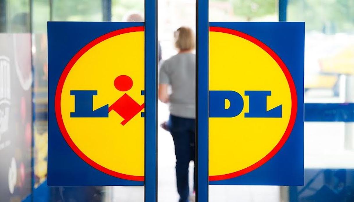 Una nuova etichetta a semaforo per vendere più frutta e verdura nel Regno Unito: l’iniziativa è stata annunciata da Lidl