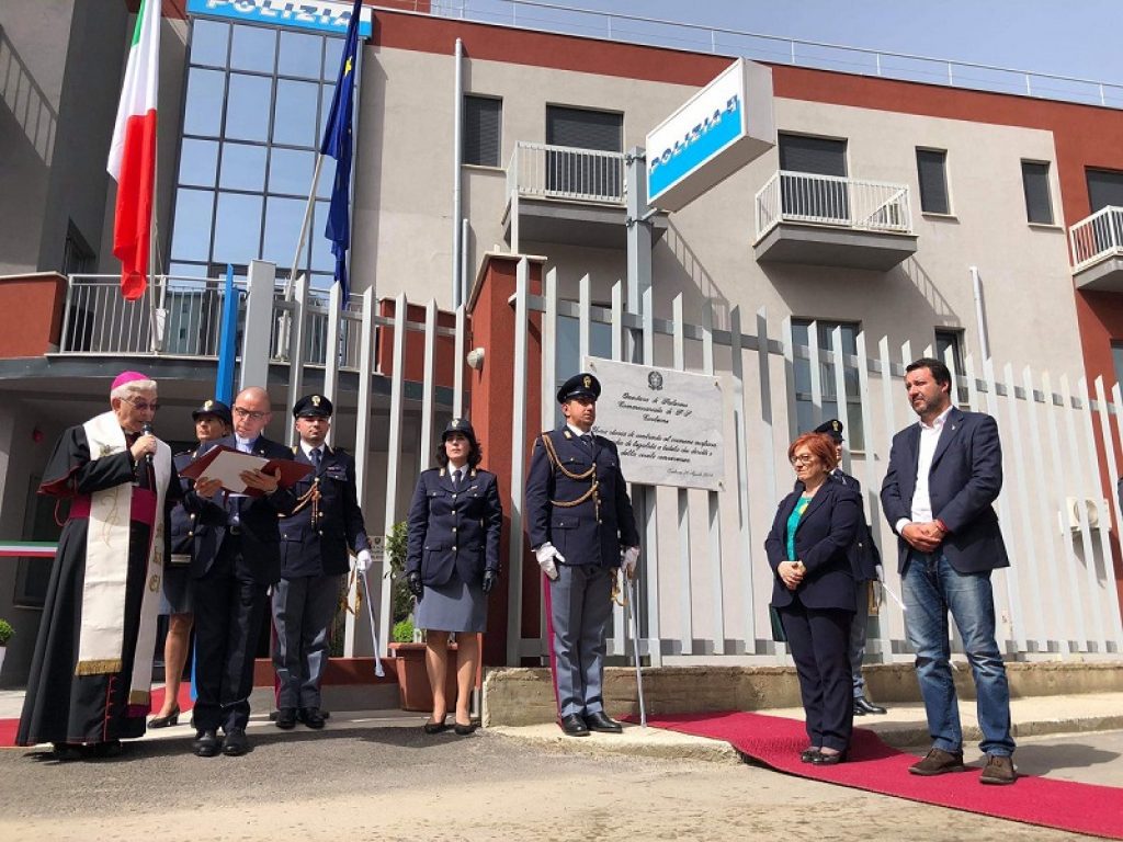 Il ministro dell'Interno Matteo Salvini a Corleone per la Festa della Liberazione del 25 aprile ha inaugurato la nuova sede del Commissariato di Polizia